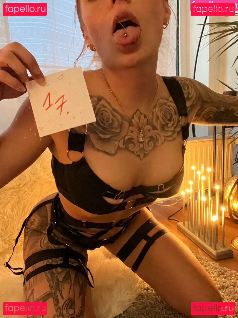 Nurselayla Onlyfans Photo Gallery 