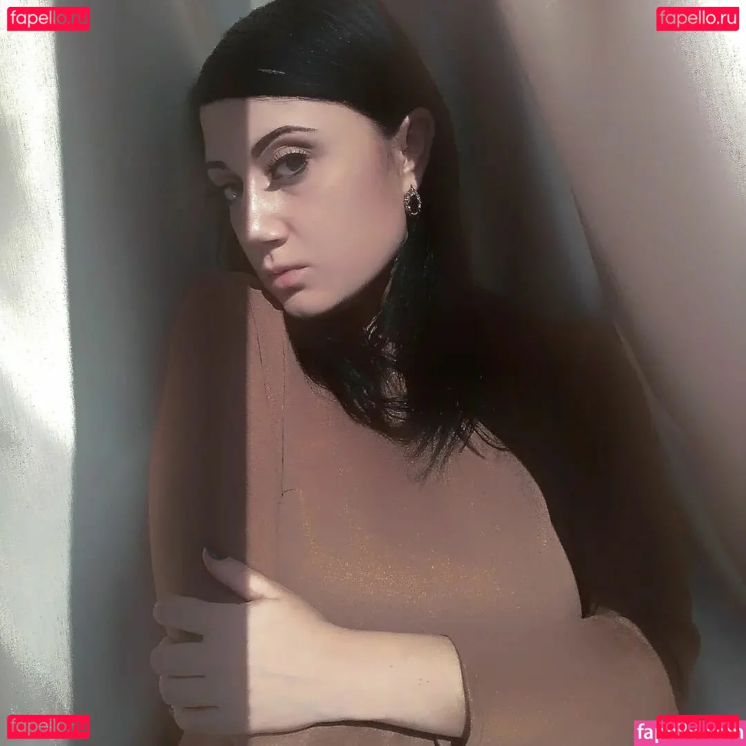 Leka Galkinstein Onlyfans Photo Gallery 