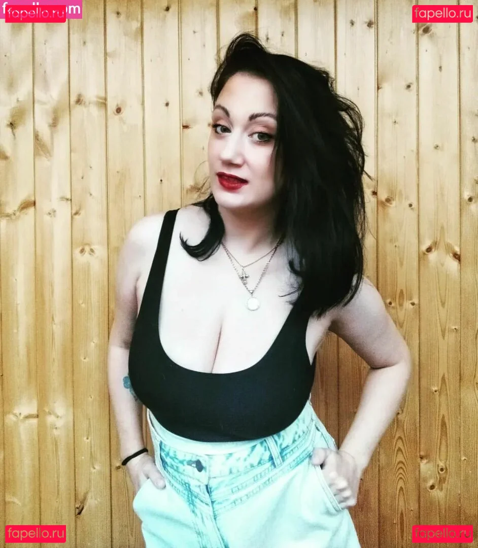 Leka Galkinstein Onlyfans Photo Gallery 