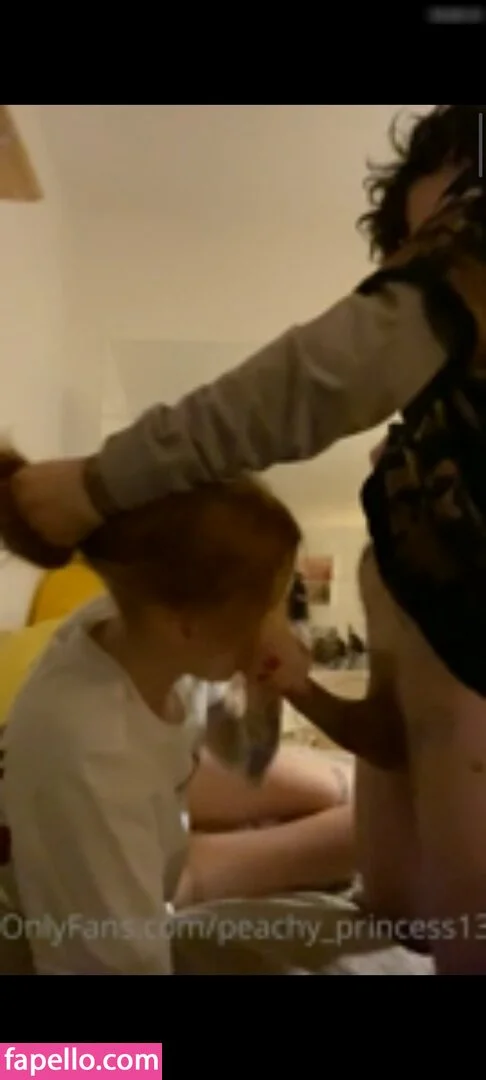 natnevv Onlyfans Photo Gallery 