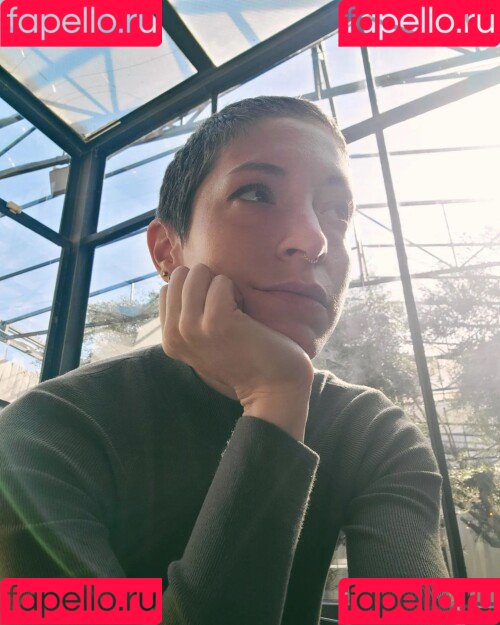 Tybee Diskin Onlyfans Photo Gallery 