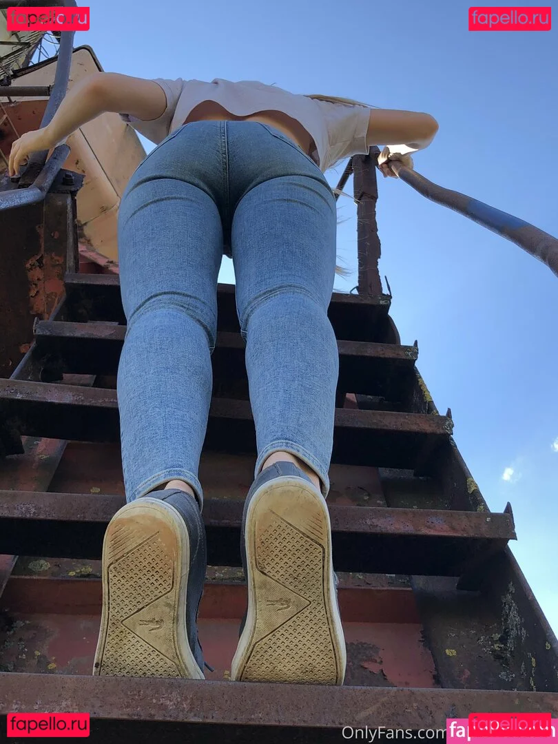 murmur_kati Onlyfans Photo Gallery 