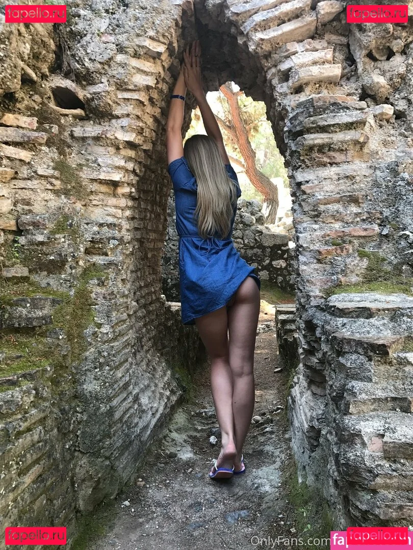 murmur_kati Onlyfans Photo Gallery 