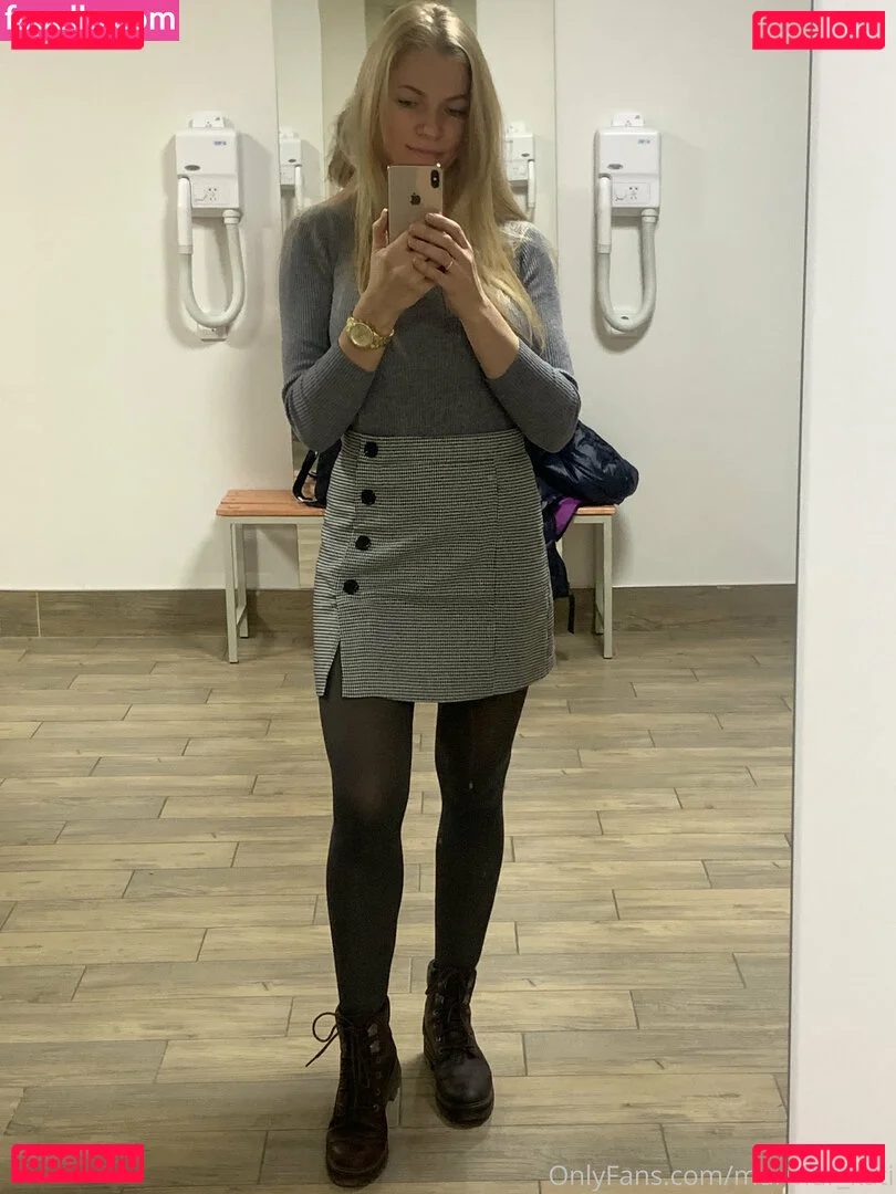 murmur_kati Onlyfans Photo Gallery 