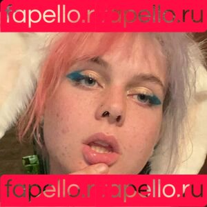 doebew Onlyfans Photo Gallery 