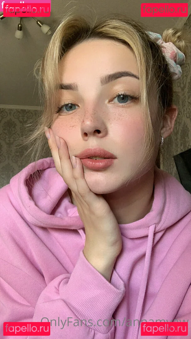 annamyaw Onlyfans Photo Gallery 