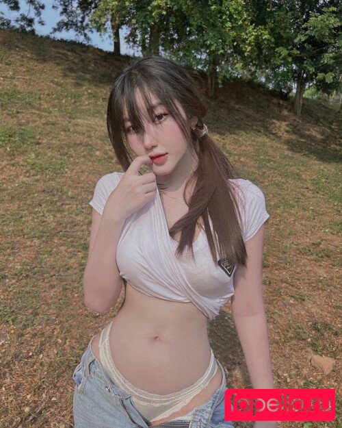 f_manatsanan Onlyfans Photo Gallery 