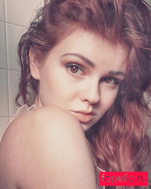 lyrictiana Onlyfans Photo Gallery 