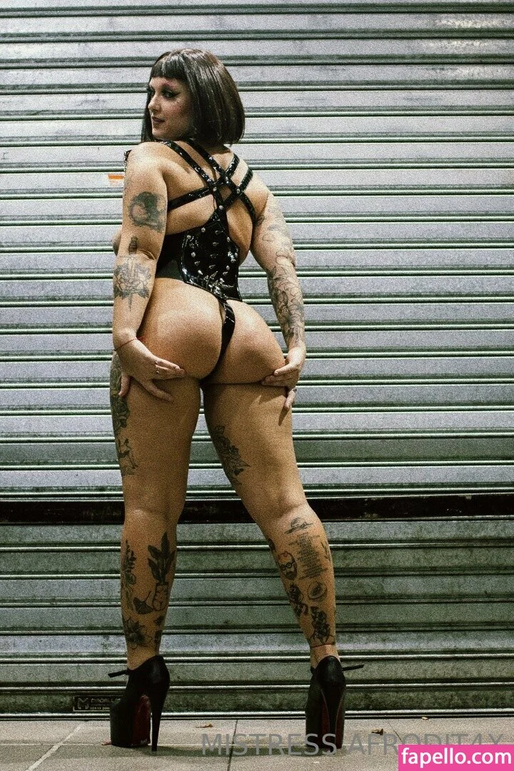afrodit4x Onlyfans Photo Gallery 