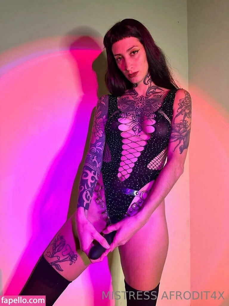 afrodit4x Onlyfans Photo Gallery 
