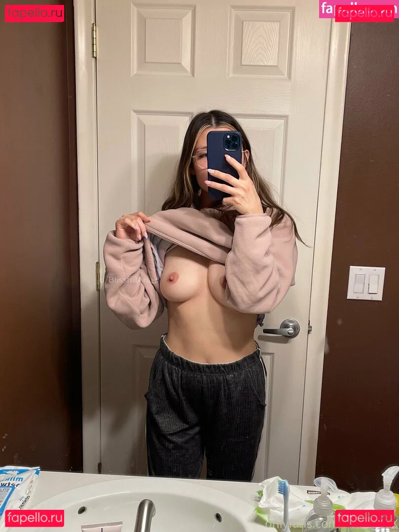 ariablissx Onlyfans Photo Gallery 