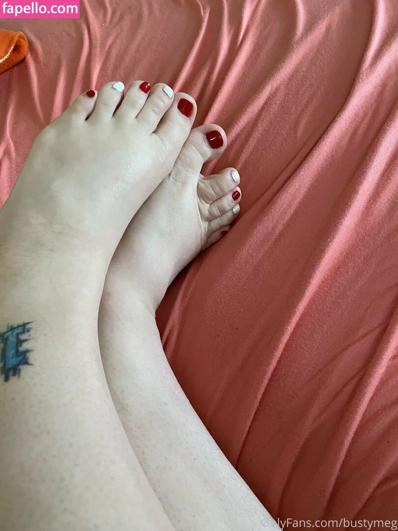 bustymeg Onlyfans Photo Gallery 