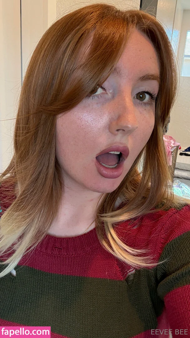 Eevee Bee Onlyfans Photo Gallery 