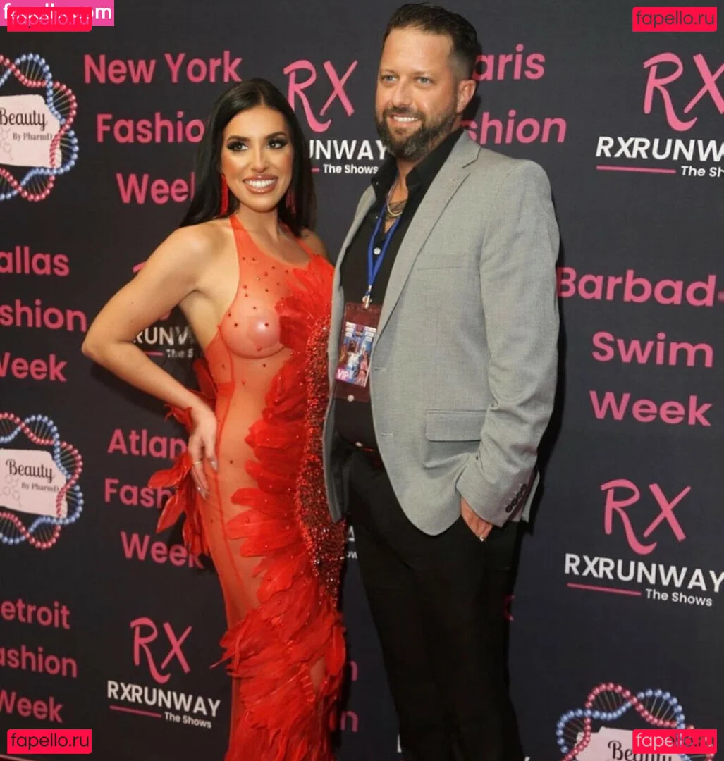 Amanda Chilelli Onlyfans Photo Gallery 