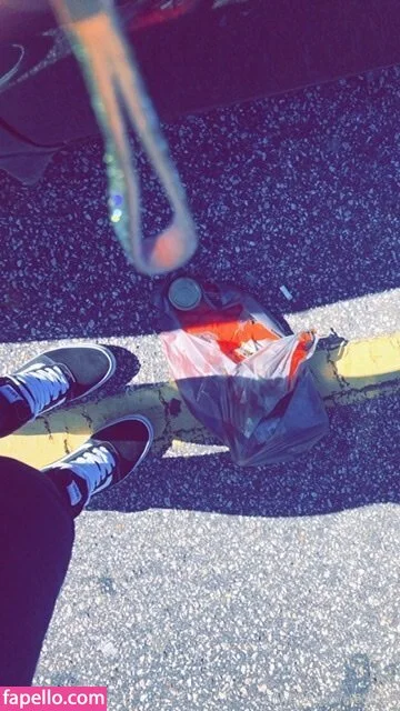 kkb00182 Onlyfans Photo Gallery 