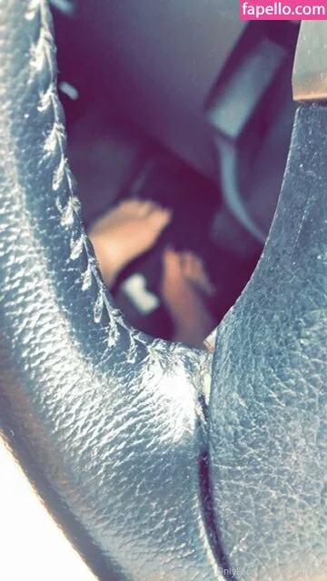 kkb00182 Onlyfans Photo Gallery 