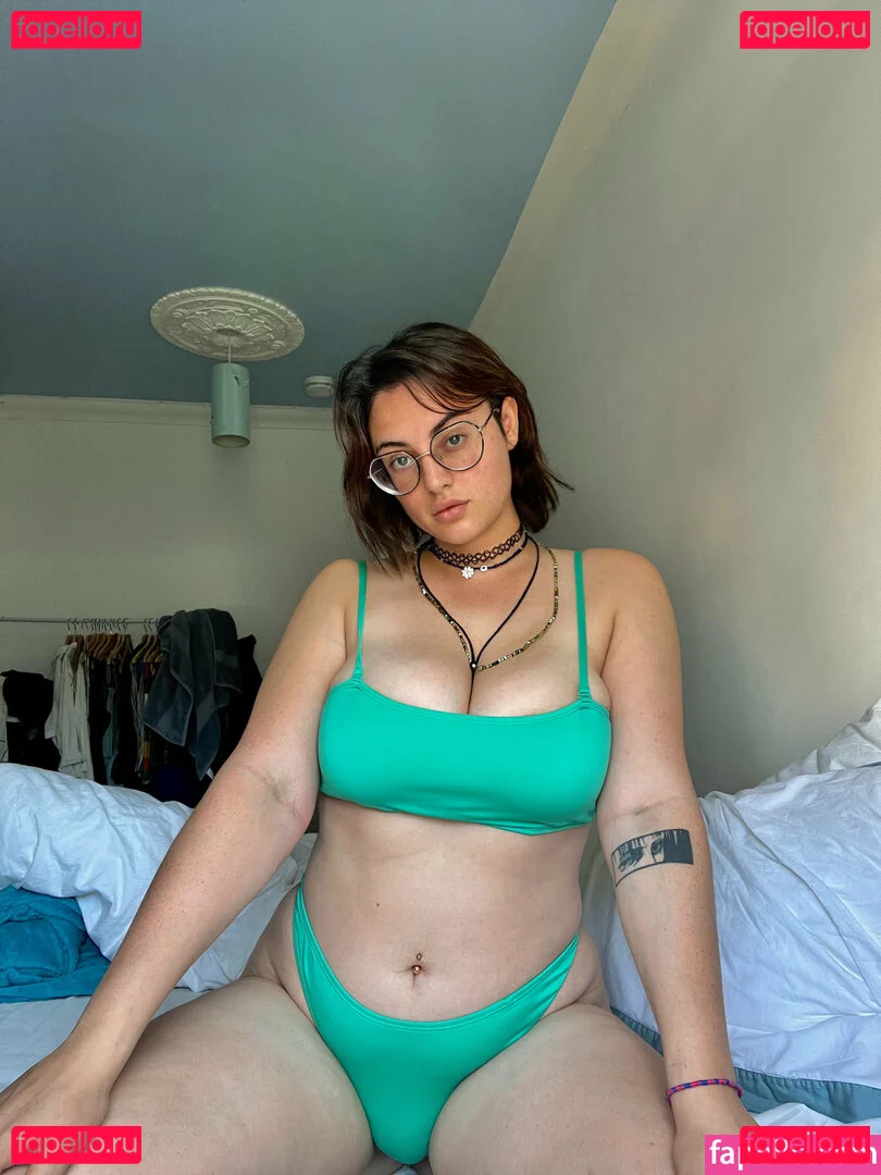 emmafkfree Onlyfans Photo Gallery 