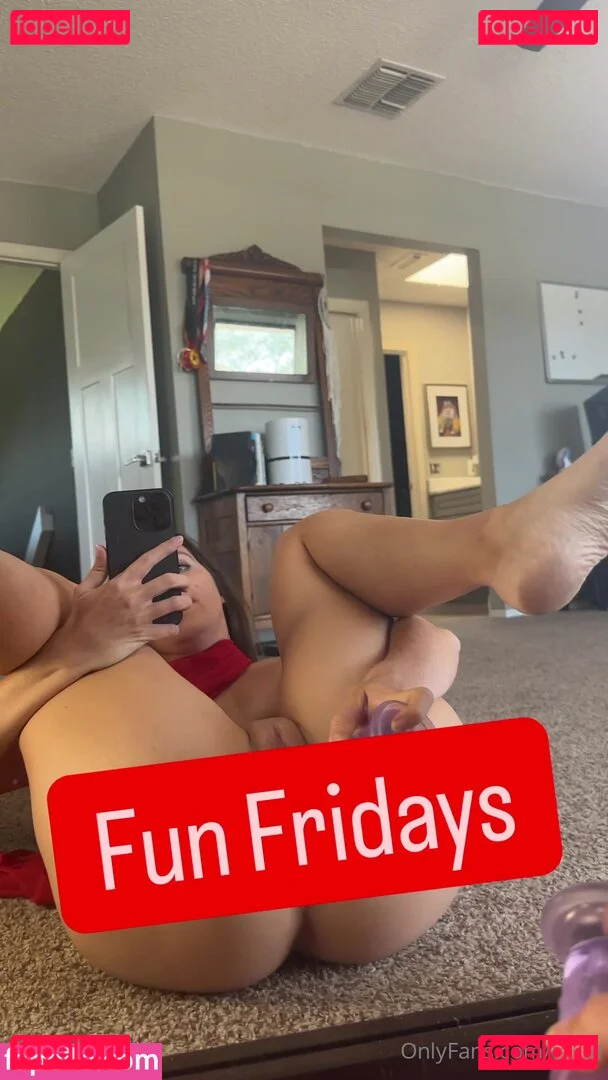 tglite Onlyfans Photo Gallery 