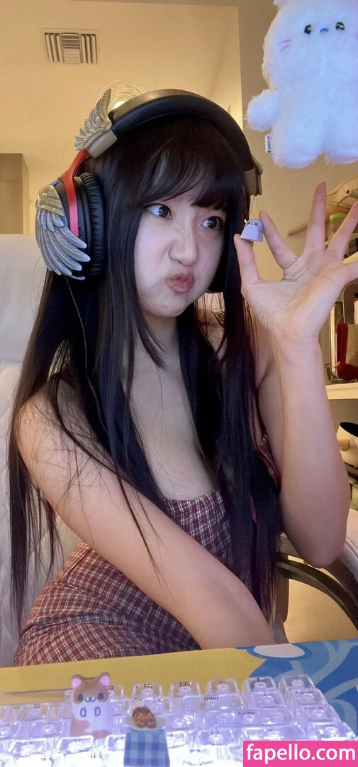 Aria Skye Onlyfans Photo Gallery 