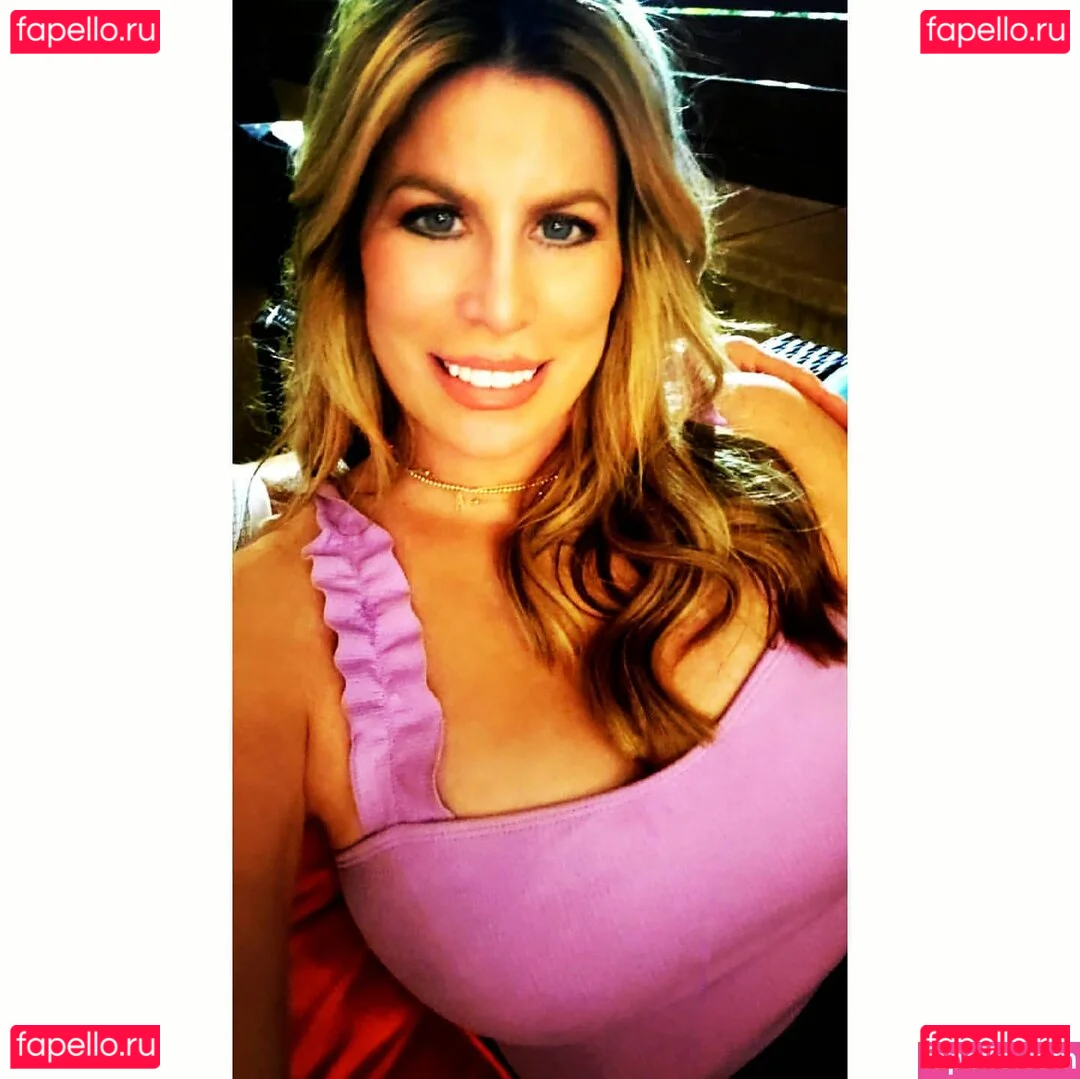 Alexa Andrews Onlyfans Photo Gallery 