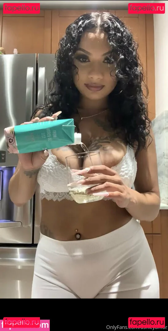 ashleyamor Onlyfans Photo Gallery 