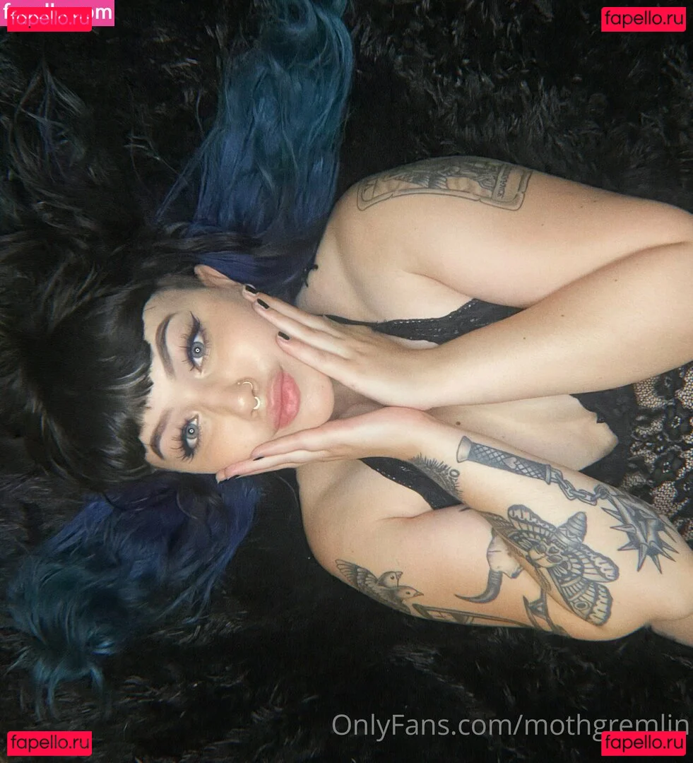 mothgremlin Onlyfans Photo Gallery 