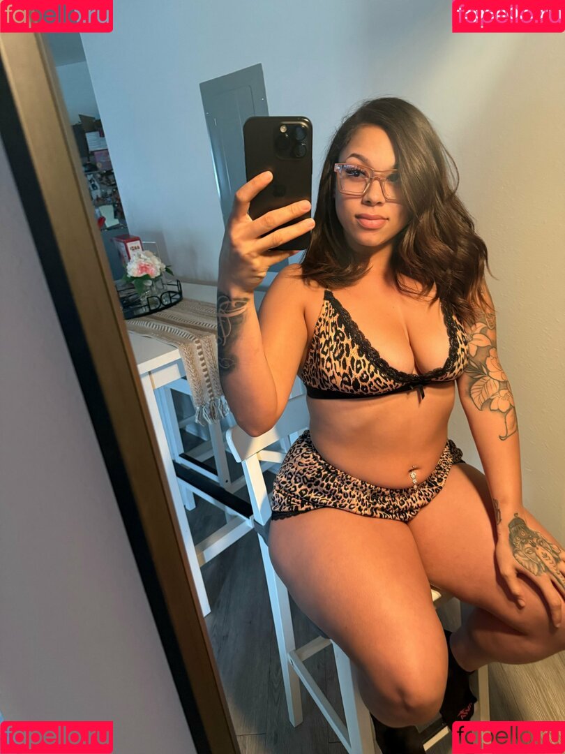 ebonymariaaaa Onlyfans Photo Gallery 