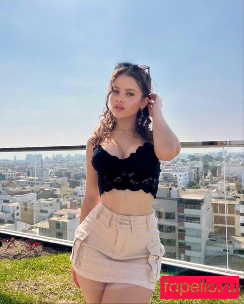 leticiapereiraoficial Onlyfans Photo Gallery 