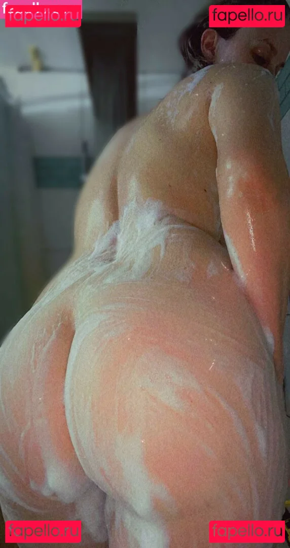 urm0m Onlyfans Photo Gallery 