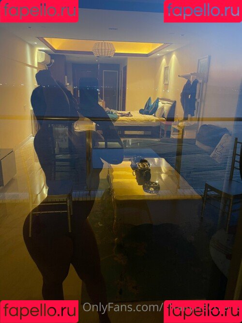 Shallynebbgrl Onlyfans Photo Gallery 