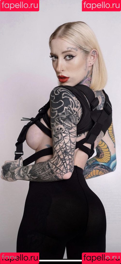 Kelly Medanie Onlyfans Photo Gallery 