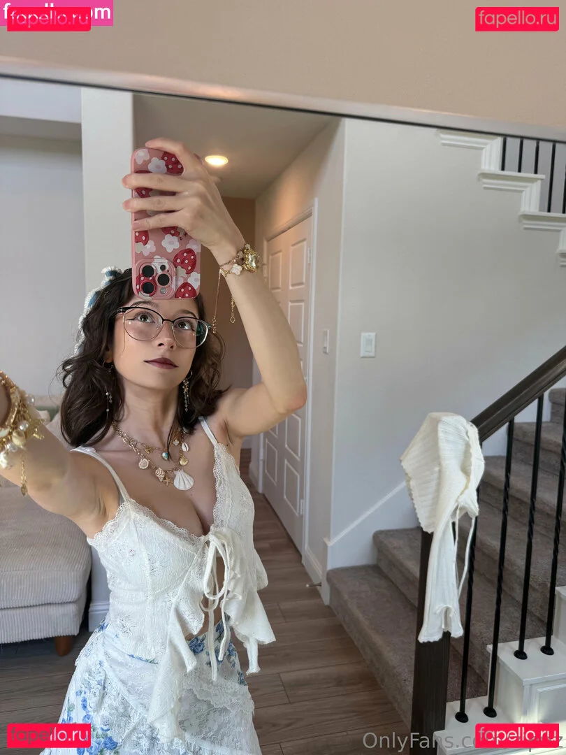 zipoz Onlyfans Photo Gallery 