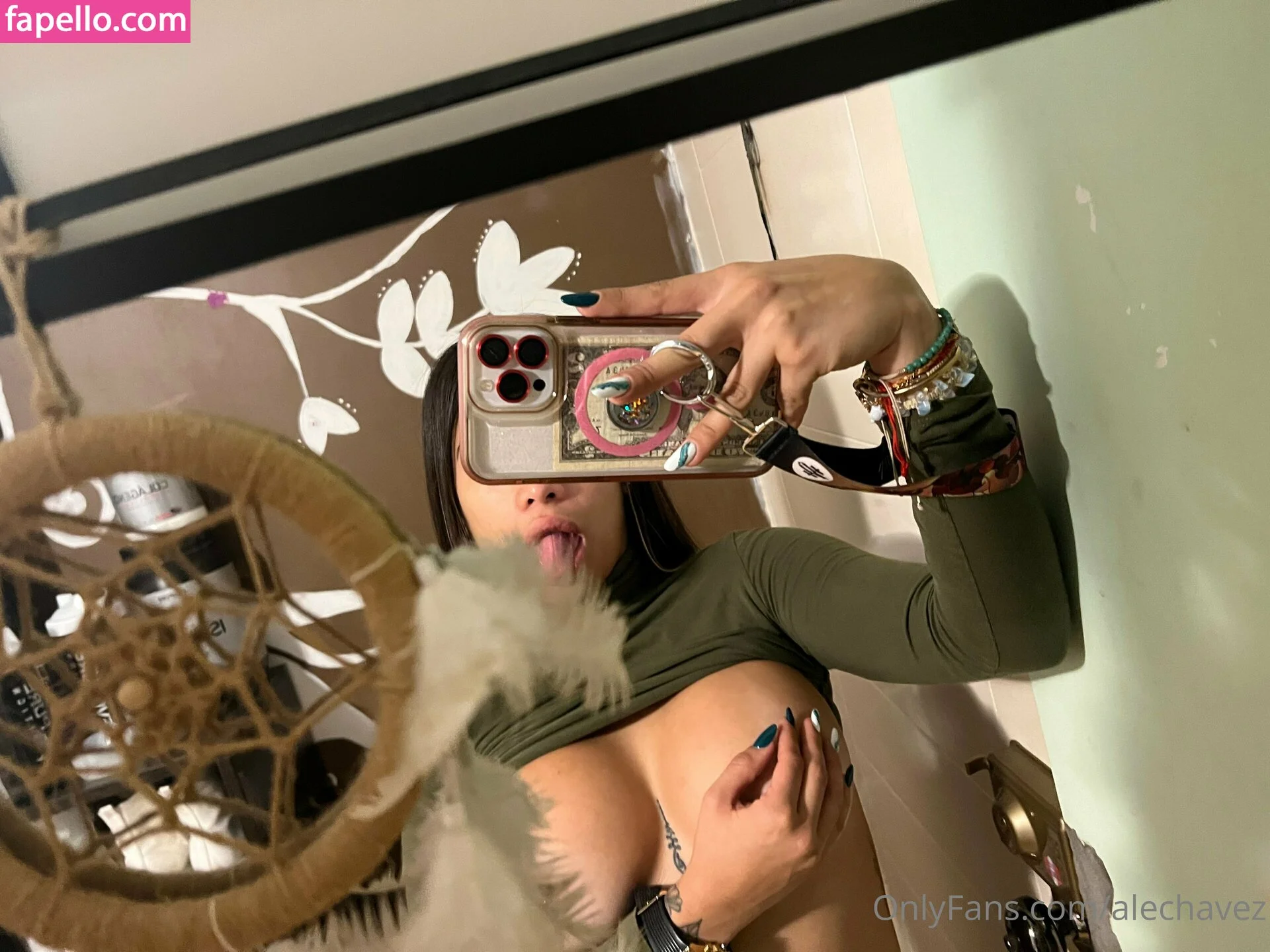 Alechavez Onlyfans Photo Gallery 