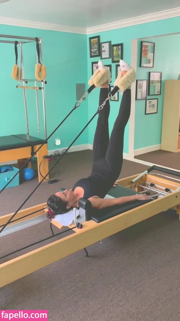 Emmanuelle Chriqui Onlyfans Photo Gallery 