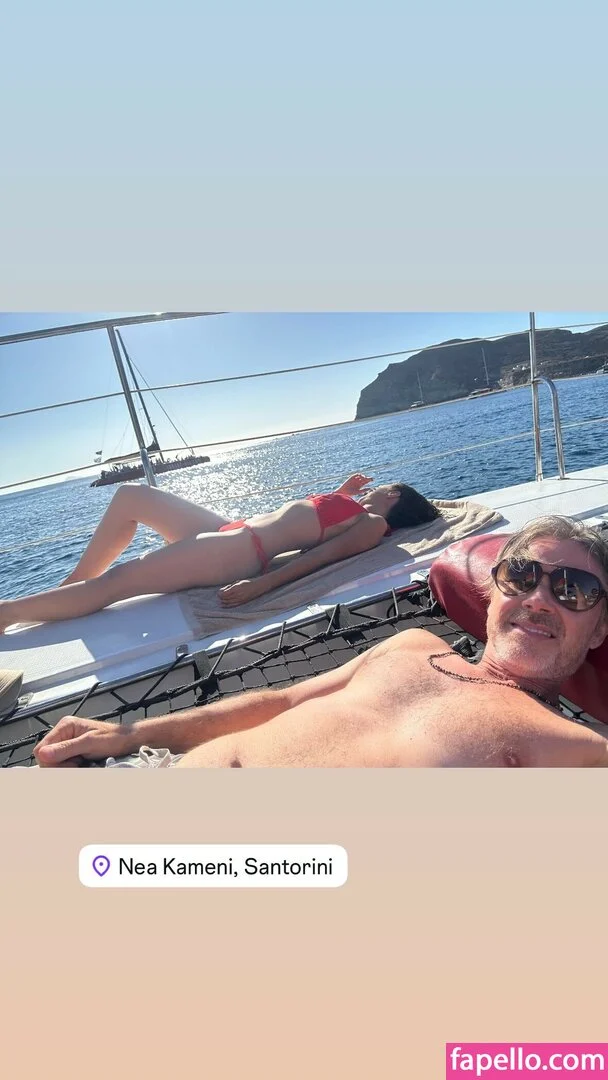 Emmanuelle Chriqui Onlyfans Photo Gallery 