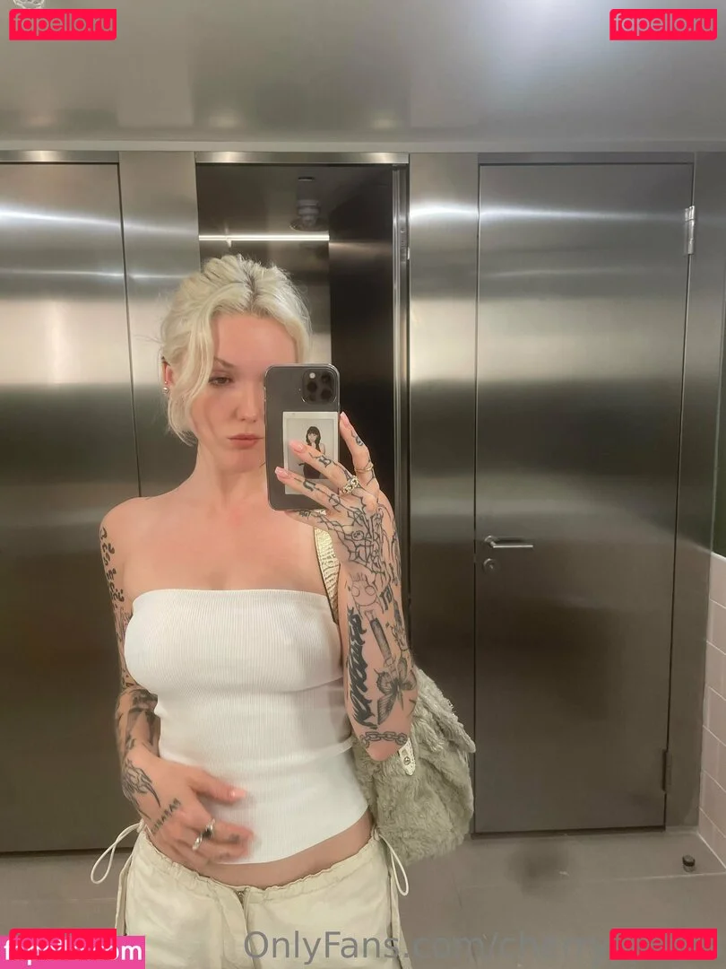 cherryyjones Onlyfans Photo Gallery 