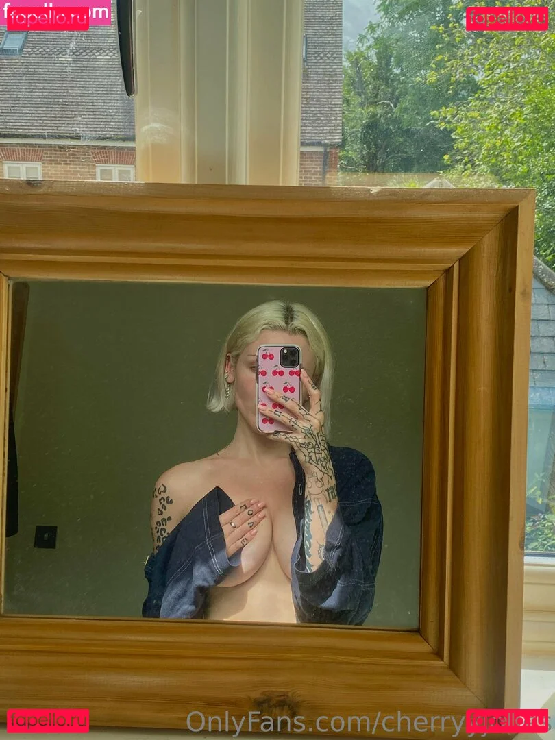 cherryyjones Onlyfans Photo Gallery 