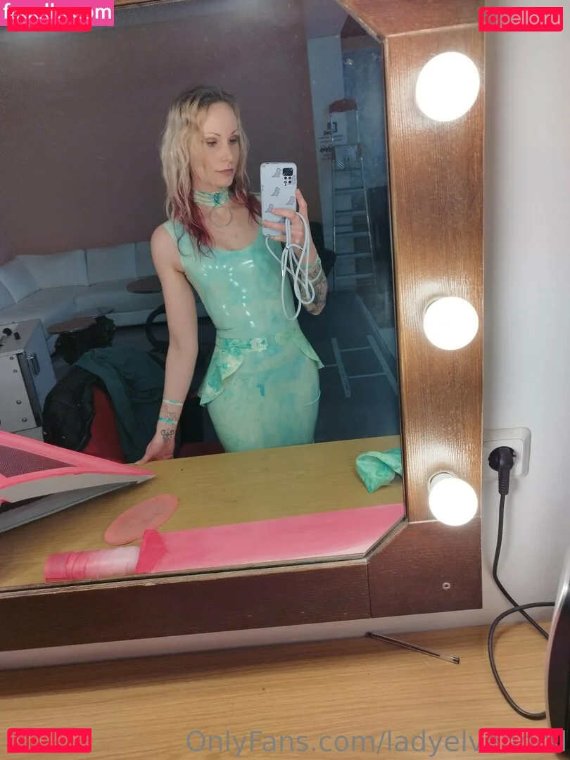 ladyelvendoll Onlyfans Photo Gallery 