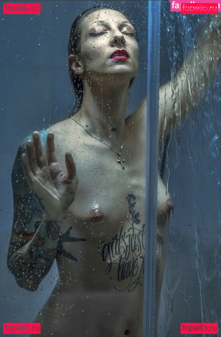 Zeynep Renda Onlyfans Photo Gallery 