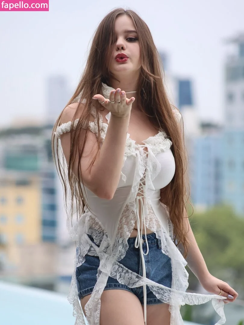 Isabel Ardley Onlyfans Photo Gallery 