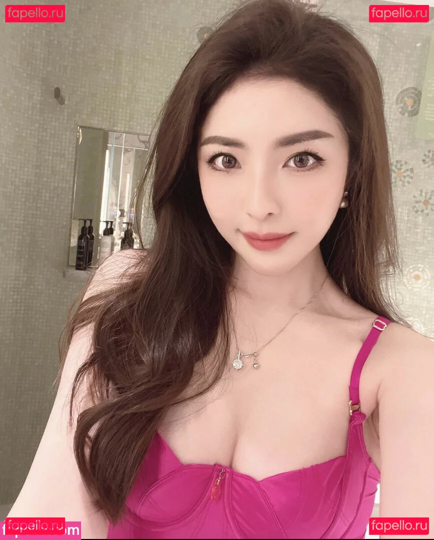 Chantalebelle Onlyfans Photo Gallery 