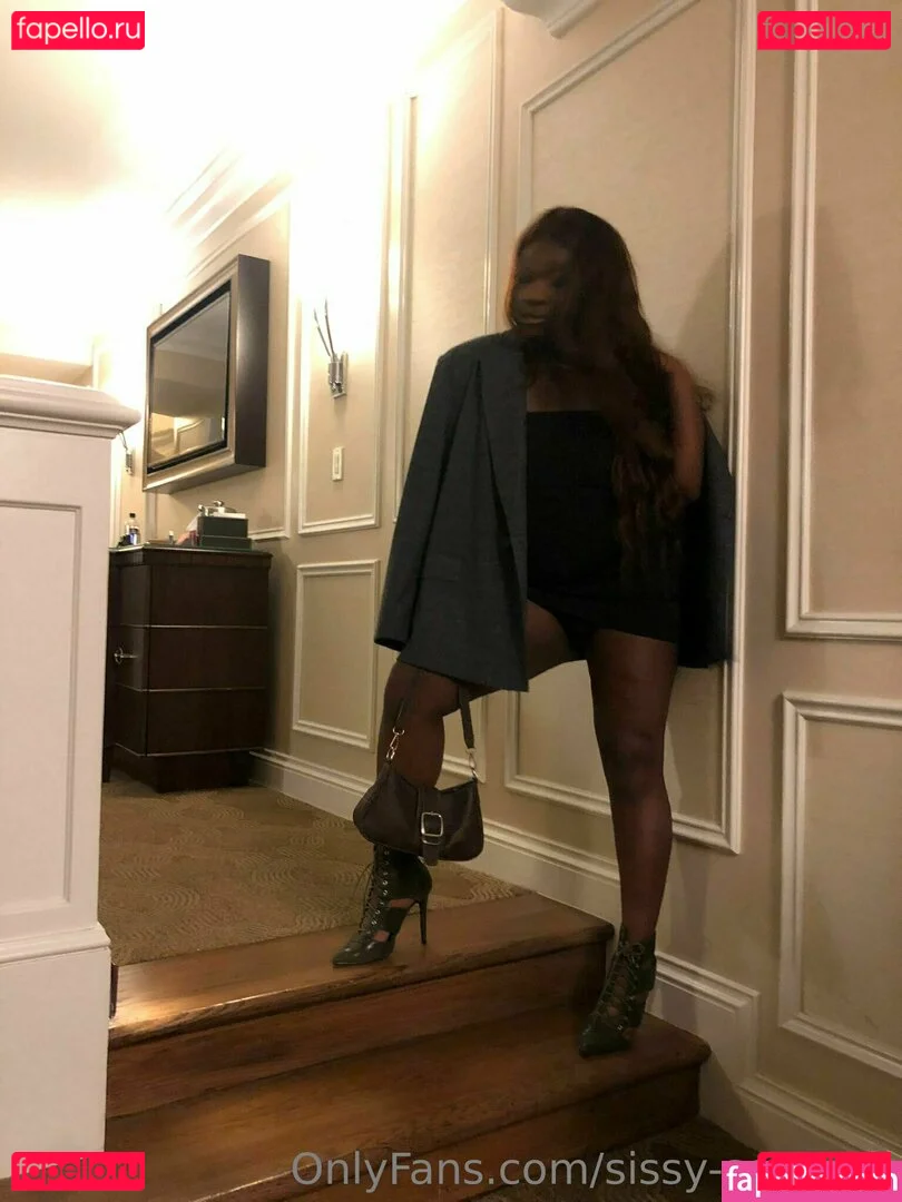 sissy-serayah Onlyfans Photo Gallery 