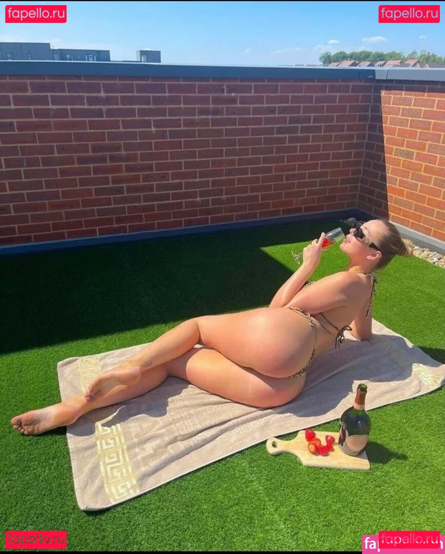 Sian Owen Onlyfans Photo Gallery 