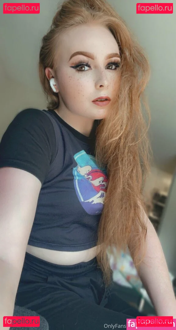 shy_trans_free Onlyfans Photo Gallery 