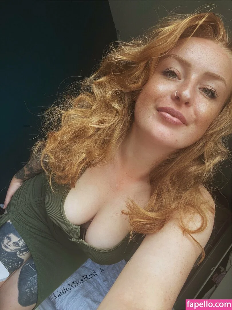 LittleRed_x Onlyfans Photo Gallery 