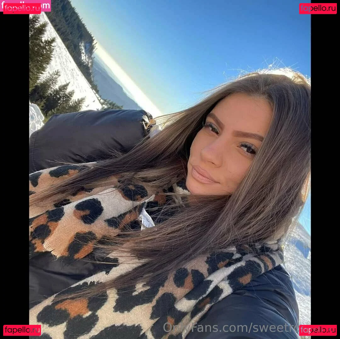 sweetromana Onlyfans Photo Gallery 