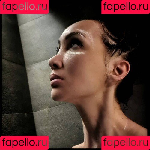 Celine Tran Onlyfans Photo Gallery 