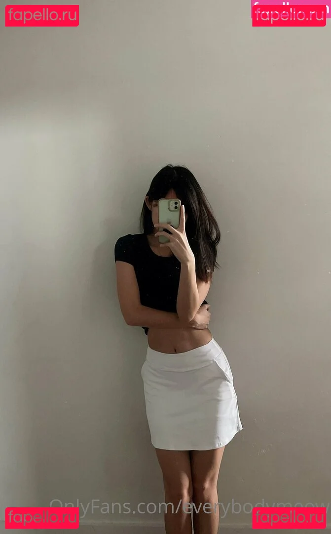 everybodymeow Onlyfans Photo Gallery 