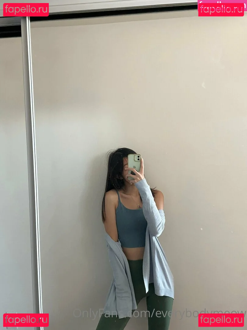 everybodymeow Onlyfans Photo Gallery 