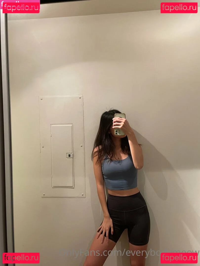 everybodymeow Onlyfans Photo Gallery 